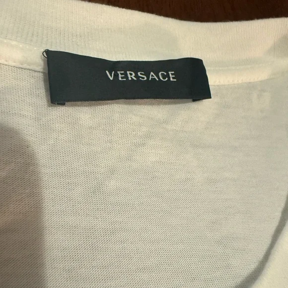 Authentic Versace Medusa Tee - Picture 5 of 7